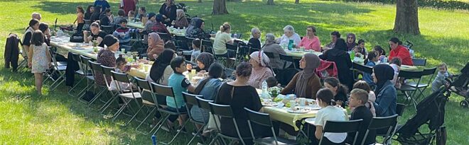 De langste tafel als teken van verbondenheid