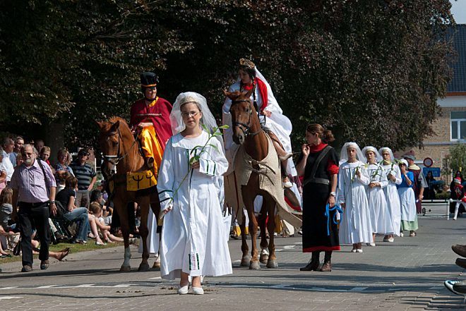 Bijlage Godelieveprocessie Element Cultureel Erfgoed foto processie 4